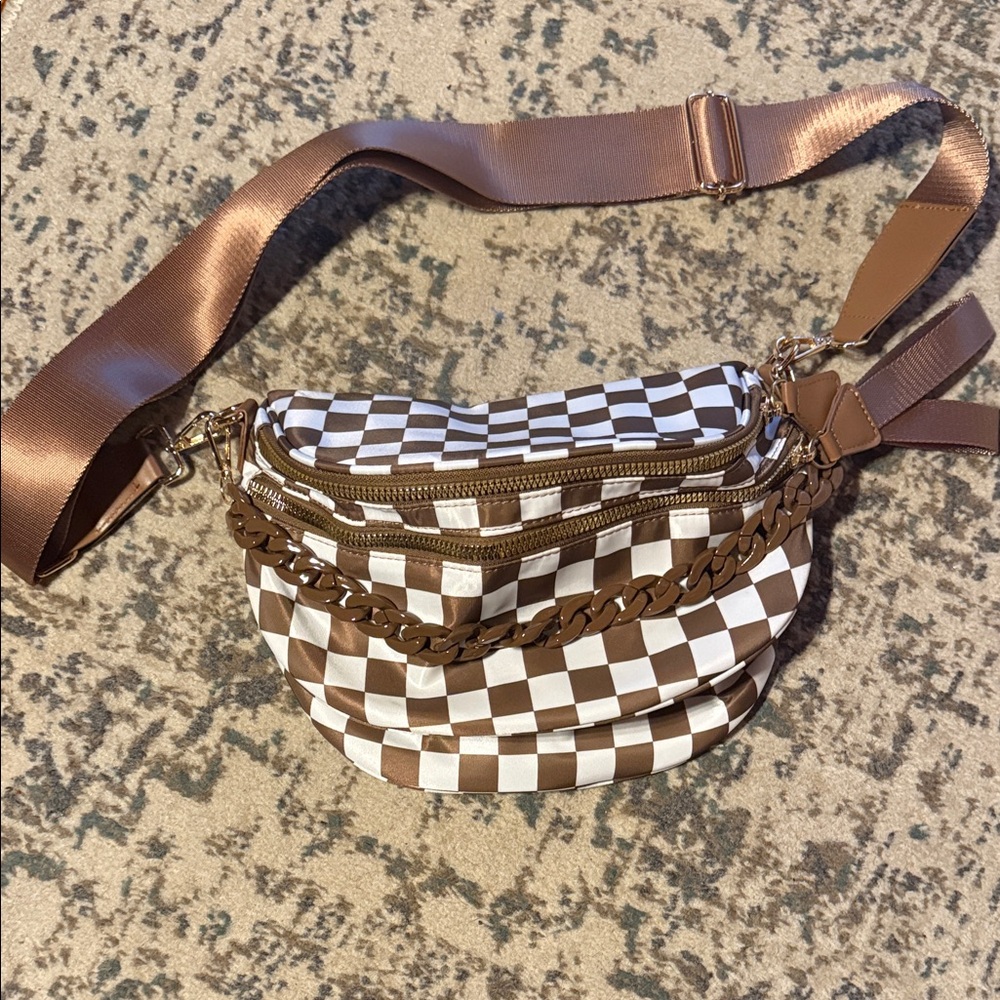 Crossbody bag